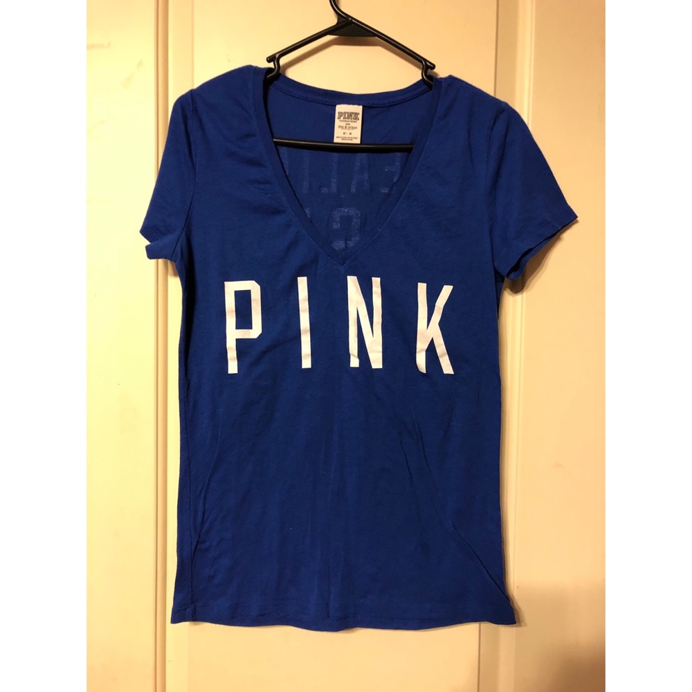 VICTORIA SECERT PINK CHICAGO CUBS SHIRT